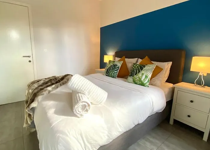 Oneluxstay Antwerp City Centre