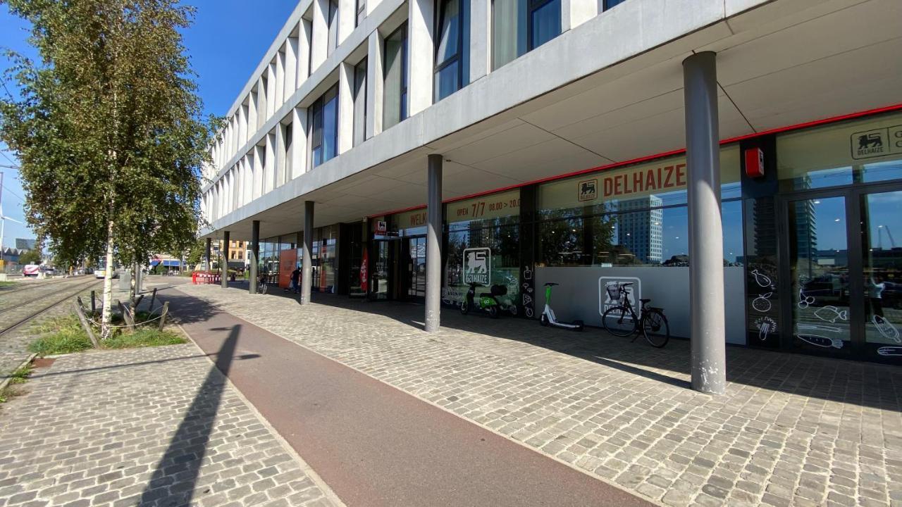 Oneluxstay Centre